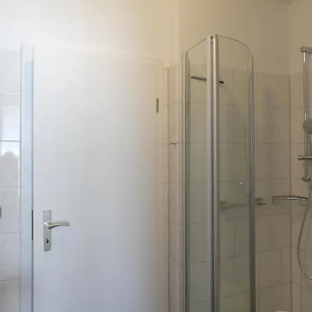 Apartmenthaus Binzer Sterne Haus 1 Buitenkant foto