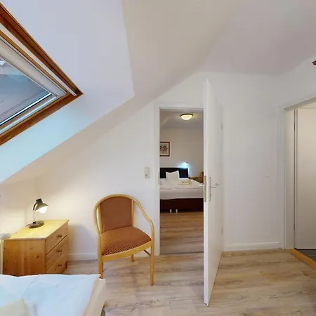Apartmenthaus Binzer Sterne Haus 1 Buitenkant foto