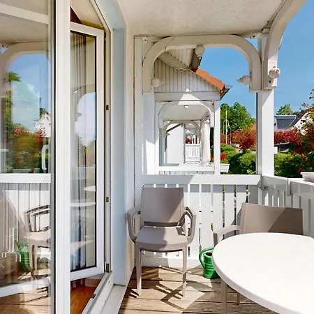 Apartmenthaus Binzer Sterne Haus 1 Buitenkant foto