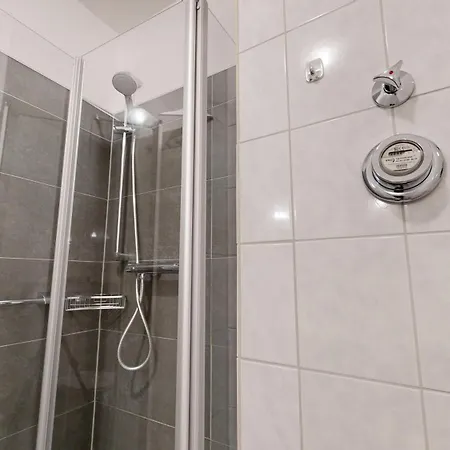 Apartmenthaus Binzer Sterne Haus 1 Buitenkant foto
