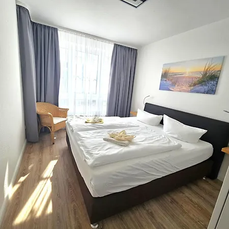 Apartmenthaus Binzer Sterne Haus 1 Buitenkant foto